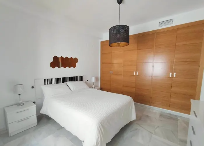 Lejlighed Living & Parking Gratis Sevilla