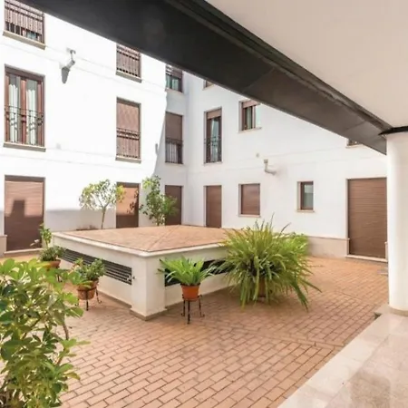 Living & Parking Gratis Seville
